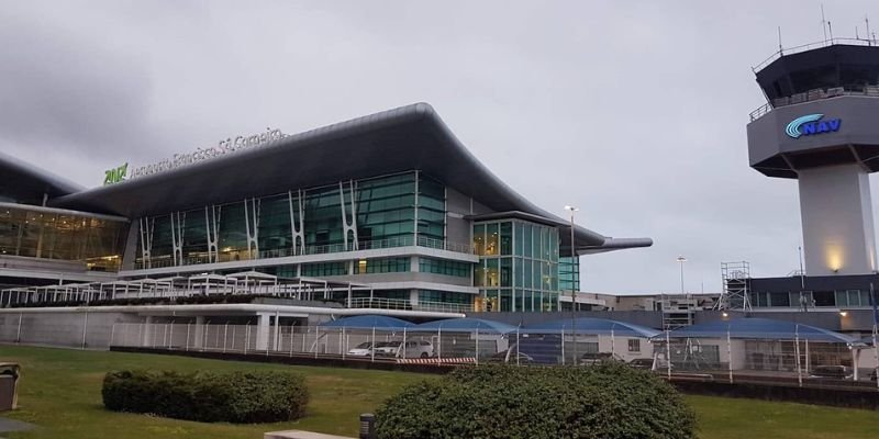 Sun Country Airlines OPO Terminal – Francisco Sá Carneiro Airport