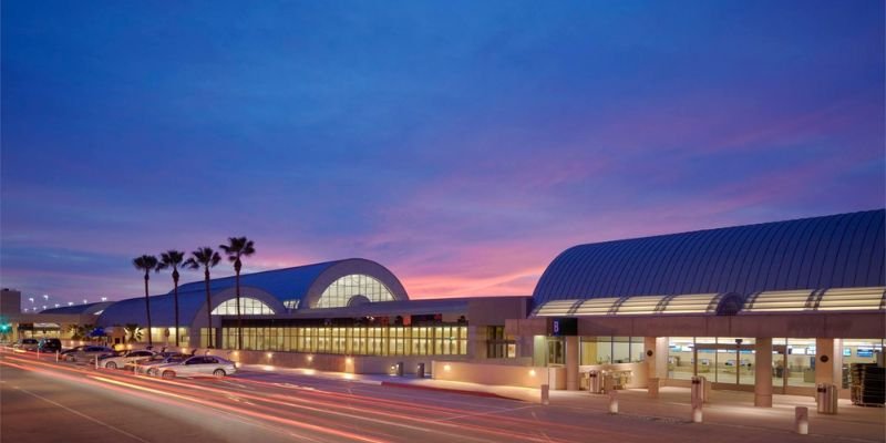 Sun Country Airlines SNA Terminal – John Wayne Airport