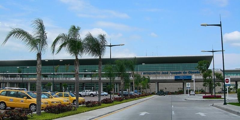 KLM Airlines GYE Terminal – Jose Joaquin de Olmedo International Airport