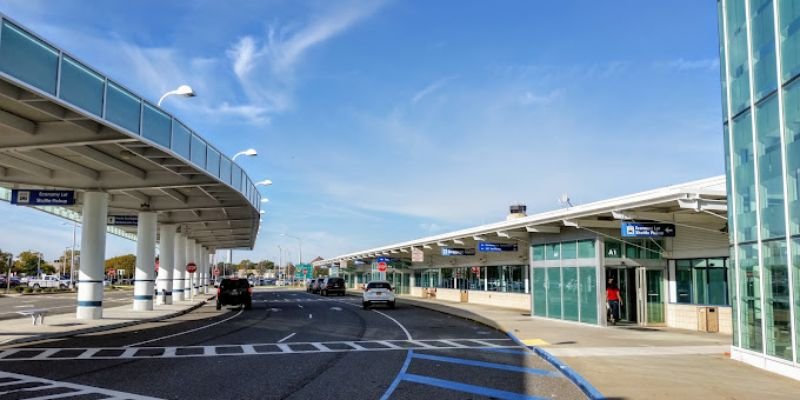 Sun Country Airlines ISP Terminal – Long Island MacArthur Airport