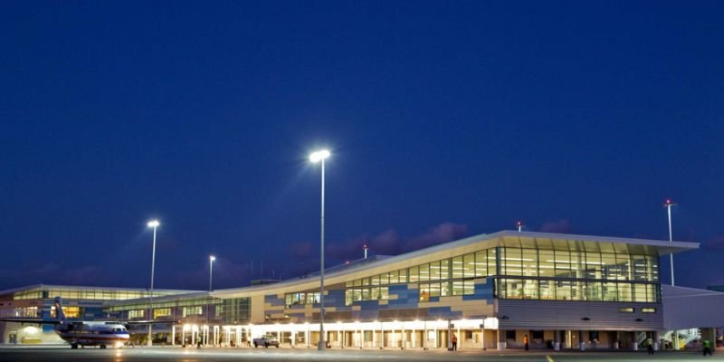 Sun Country Airlines NAS Terminal – Lynden Pindling International Airport