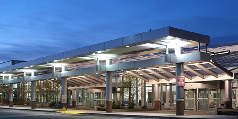 Sun Country Airlines MHT Terminal – Manchester-Boston Regional Airport