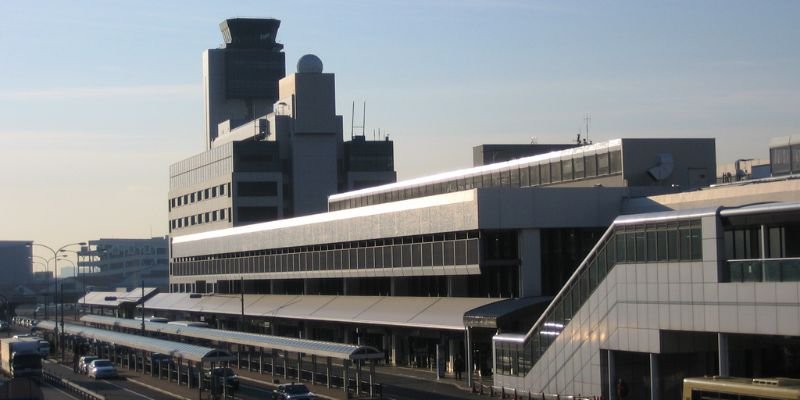Philippine Airlines ITM Terminal – Osaka Itami Airport